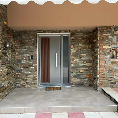 Apartament Dimitra 's House *