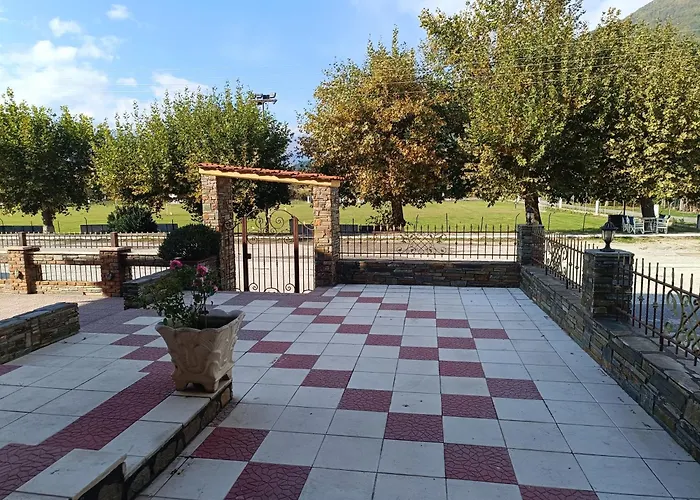 Dimitra 's House * Aridaía